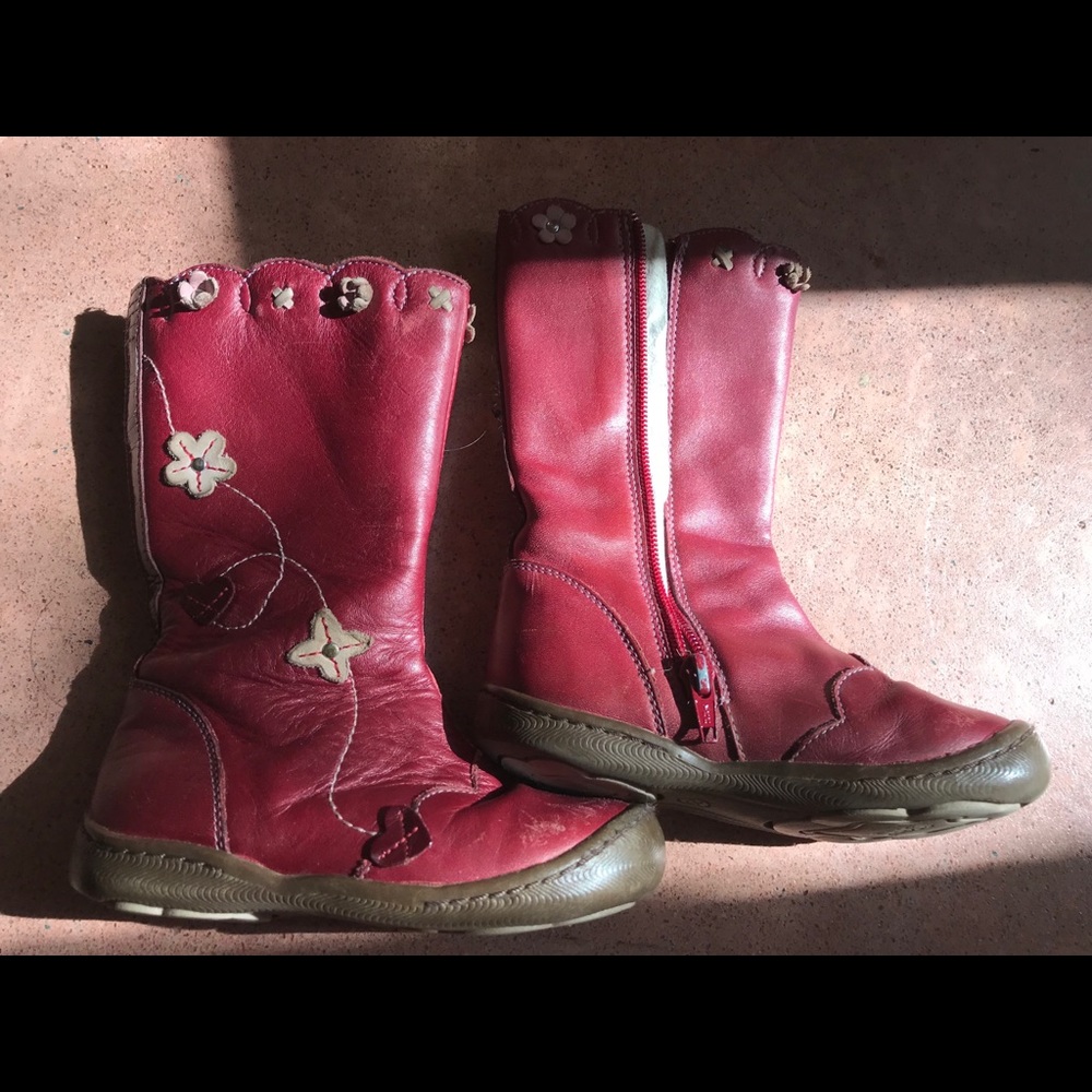 Umi Toddler Serenade Boots Size 8.5